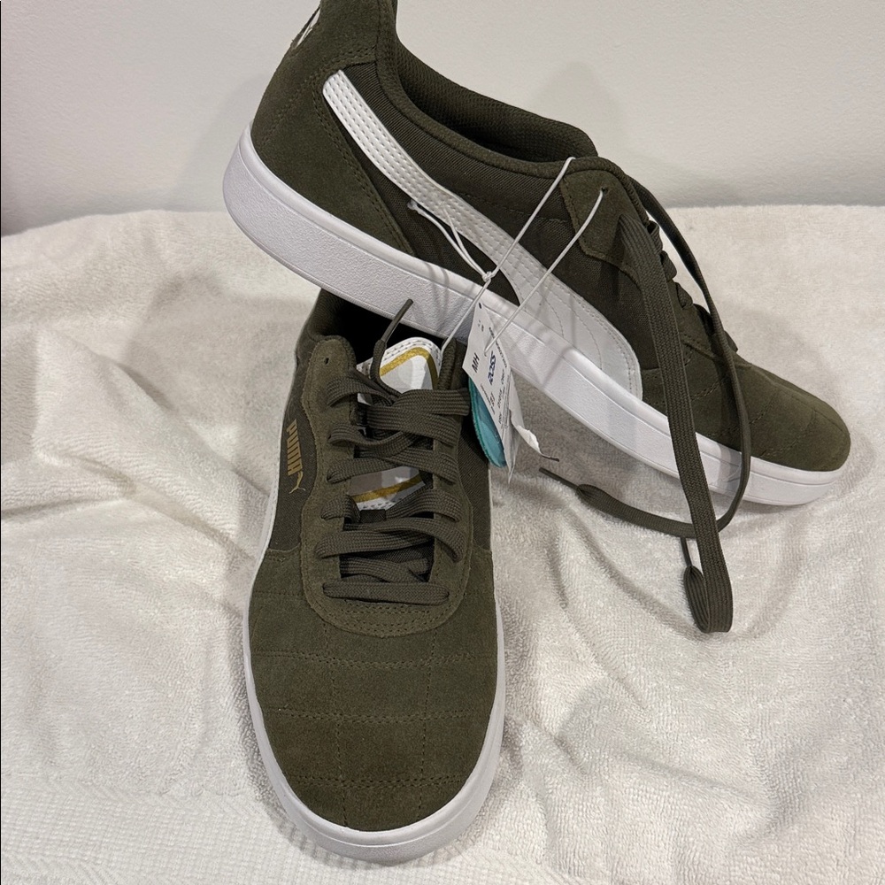 NWT Puma Astro Kick Men's Sneakers